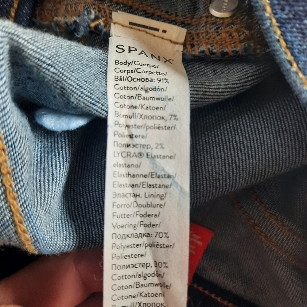 Spanx Flare Jeans Midnight Shade Pull-on Denim Jeans 20327R Size Small (2-4) - Picture 10 of 16